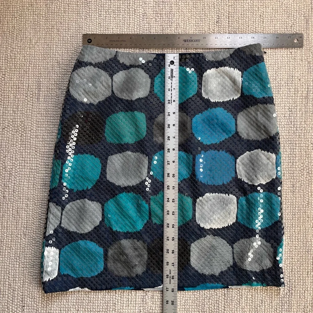 Ann Taylor Vibrant Sequin Mini Skirt Size 2 - Picture 5 of 7